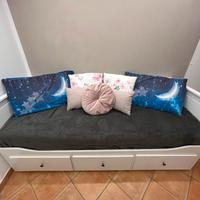 letto apribile Ikea con materasso e cassetti