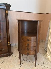 comodino con cassettiera