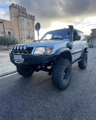 Nissan patrol GR 61 3.0
