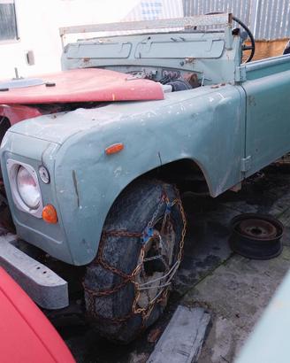 Ricambi usati Land Rover Defender – veicolo demoli