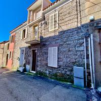 Sindia casa indipendente con cortile