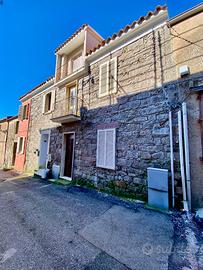 Sindia casa indipendente con cortile