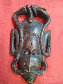 Maschera africana Guro Mamiwata