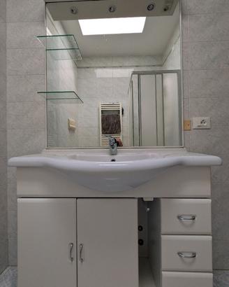 Mobile bagno completo con lavabo in ceramica