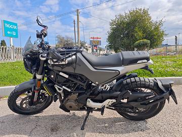 Husqvarna Svartpilen 401