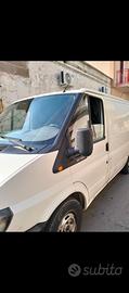 Ford transit anno 2006 motore rotto per esportazio