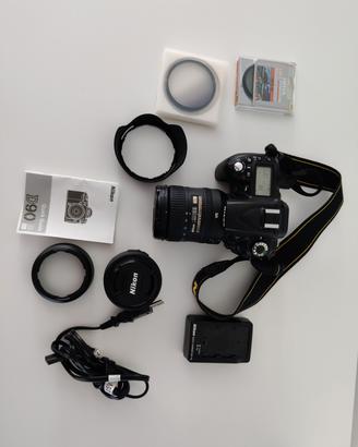 Set corpo macchina Nikon + 2 obiettivi