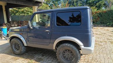 Suzuki samurai Santana 