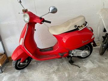 Vespa LX 150