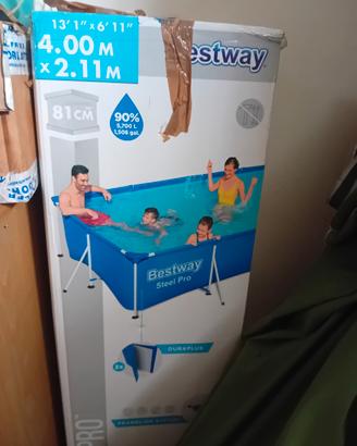  piscina,motore,robot e kit pulizia