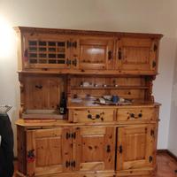 credenza in pino.