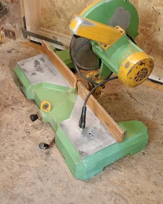 Troncatrice per legno usata 