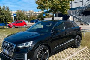 AudiQ2 2.0 TDI Sport quattro 190cv s-tronic