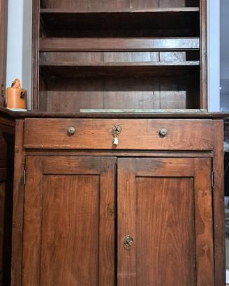CREDENZA PIATTAIA di fine '800 in legno di noce