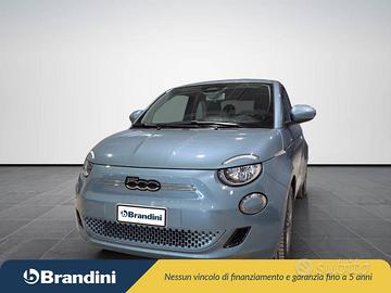 Fiat 500 e Cabrio Icon +