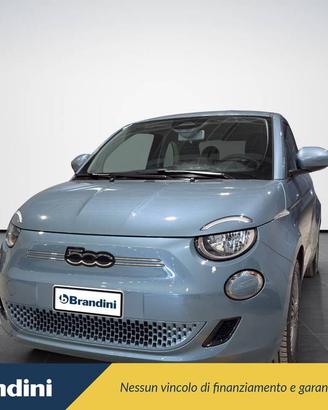 Fiat 500 e Cabrio Icon +