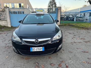 Opel Astra 1.6 BENZINA