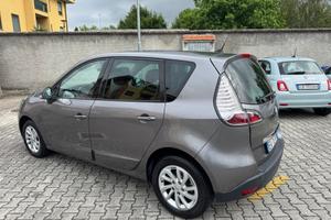 Renault Scenic 1.5 dCi 110CV neopatentato