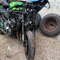 KAWASAKI Z 900 INCIDENTATA