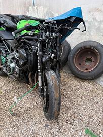 KAWASAKI Z 900 INCIDENTATA