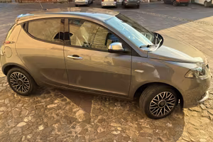Lancia Y Hybrid Alberta Ferretti – 10.000 km