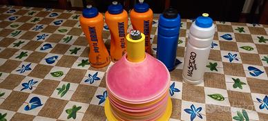 Attrezzatura -5 Borracce Sport+Set Coni Cinesini