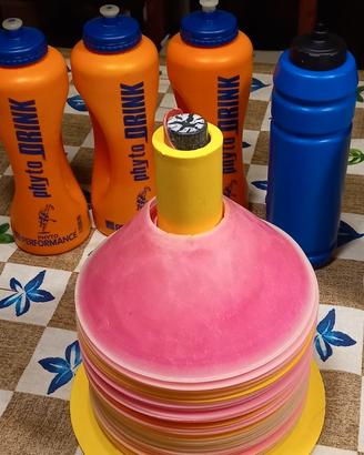 Attrezzatura -5 Borracce Sport+Set Coni Cinesini