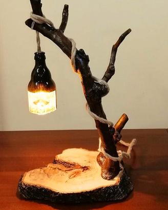 Lampada artigianale in legno e vetro stile rustico
