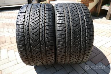 2 gomme invernali Pirelli 305\30\20 al 90%
