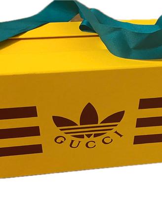 Borsa tracolla scatola Gucci Adidas