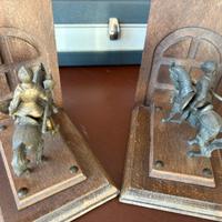 Coppia cavalli in bronzo o ottone vecchi