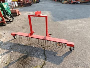 rastrello o arieggiatore da prato da 1,80m