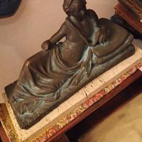 Statuette di scultura collez