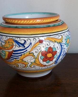 Vaso Deruta porta vaso ceramica raffaellesco