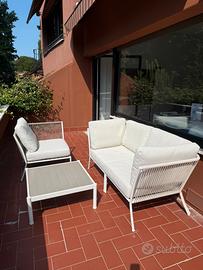 Set da esterni divano+poltrona+tavolino Sogeron