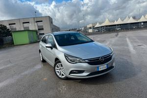 🚗 Opel Astra Sports Tourer 1.6 CDTI 110 CV