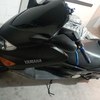 TMAX 500