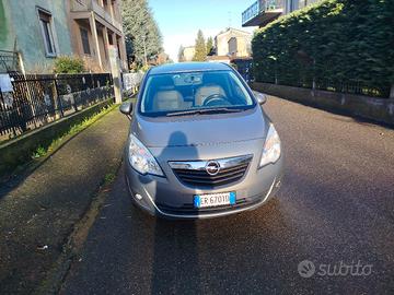 Opel Meriva benzina GPL 