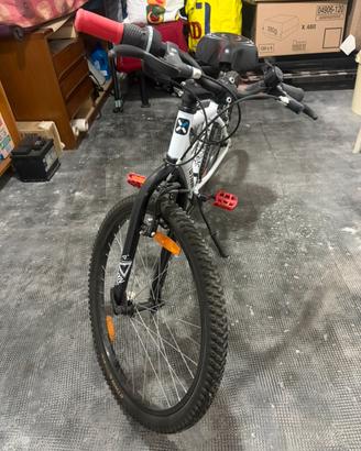 B'TWIN Rockrider 300