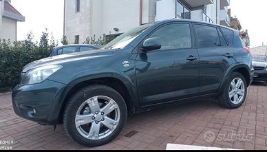 Toyota rav 4 2008