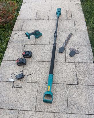 TAGLIASIEPI TELESCOPICO A BATTERIA