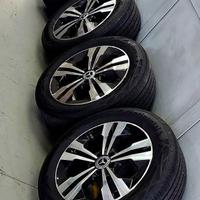 Gomme Continental 235/55 R18 con cerchi Mercedes