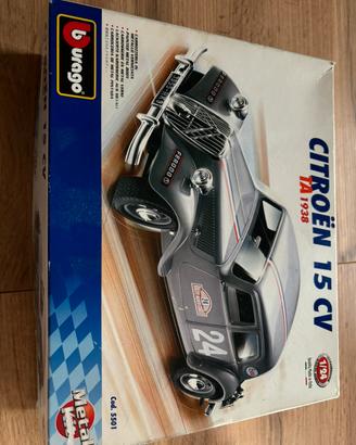 Bburago 1:24 Citroen 15 cv