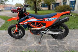 Ktm 690 SMC R