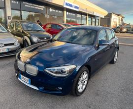 Bmw 118 118d 5p. Urban