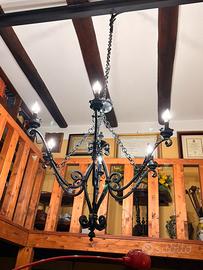 Lampadario ferro battuto