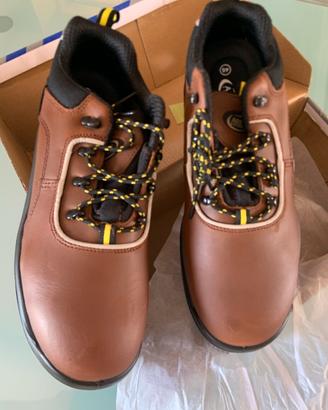 Scarpe antinfortunistiche