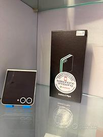 Samsung Galaxy Z Flip 6 – 256GB Garanzia