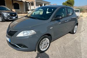 Lancia Ypsilon 1.2 69 CV 5 porte Platinum 08/2018