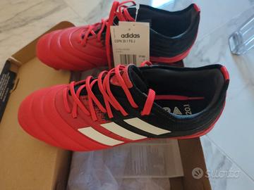 scarpe in pelle da calcio